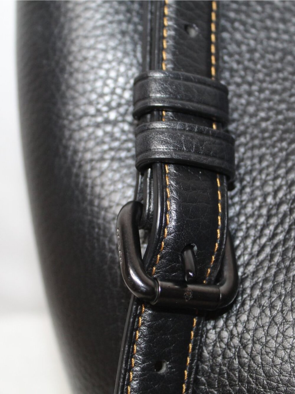 Coach 1941 black pebbled leather large duffle DF-50115 heavy adjustable strap - Picture 4 of 9